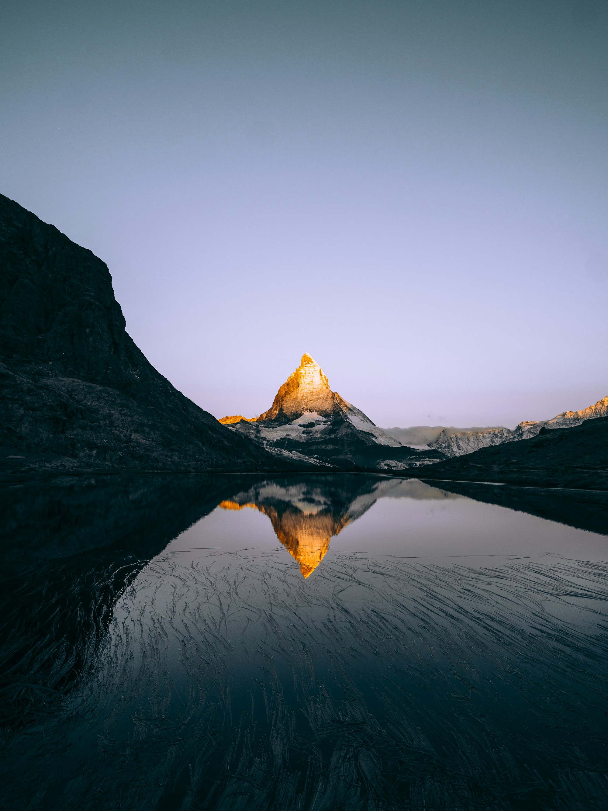 Mountain and lake photograph in the interactive light study